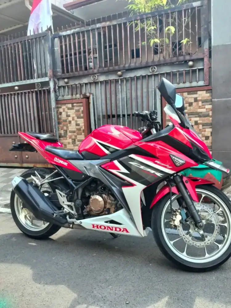 Honda CBR150R Th 2020