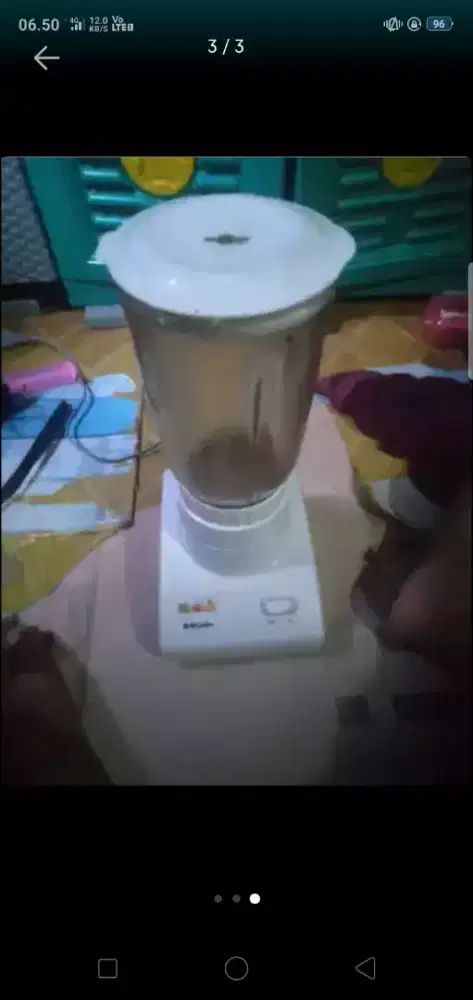 Blender Miyako dari beli baru belum pernah service masih bagus semua