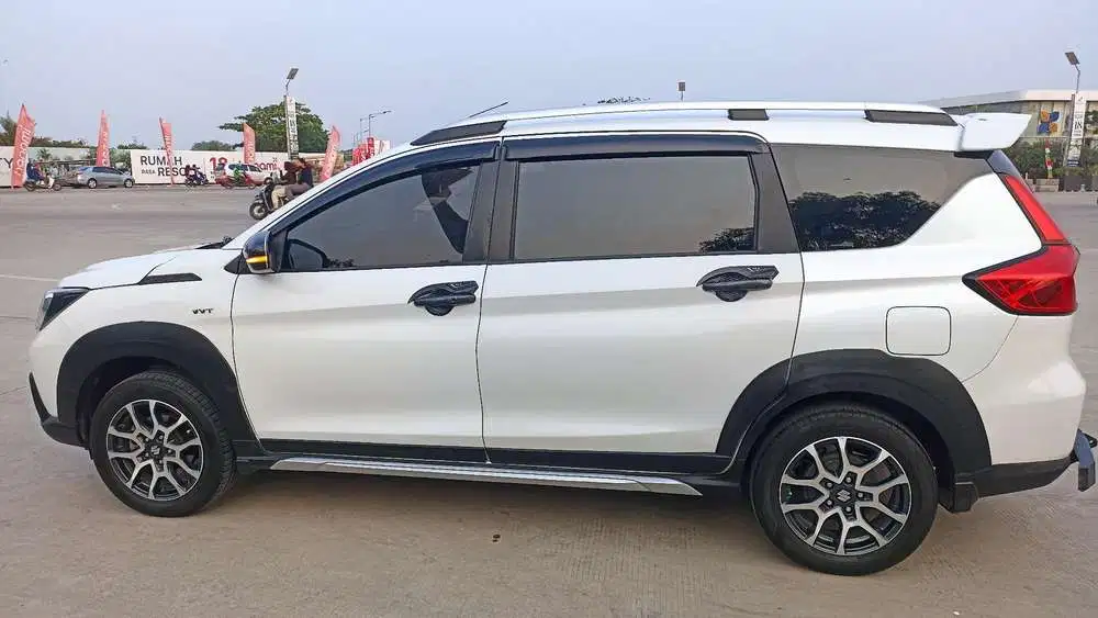 Suzuki XL7 2022 Bensin
