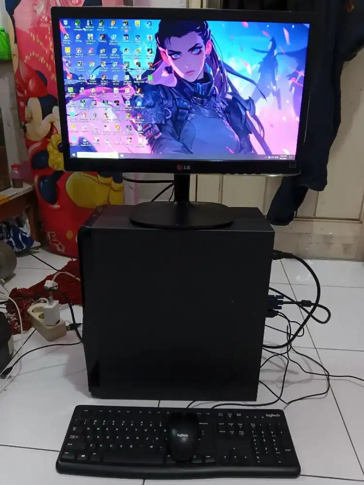 PC GAMING FULSET + LCD + RAM 8 GB + VGA 1 GB + HD 500 GB + GAMES APP