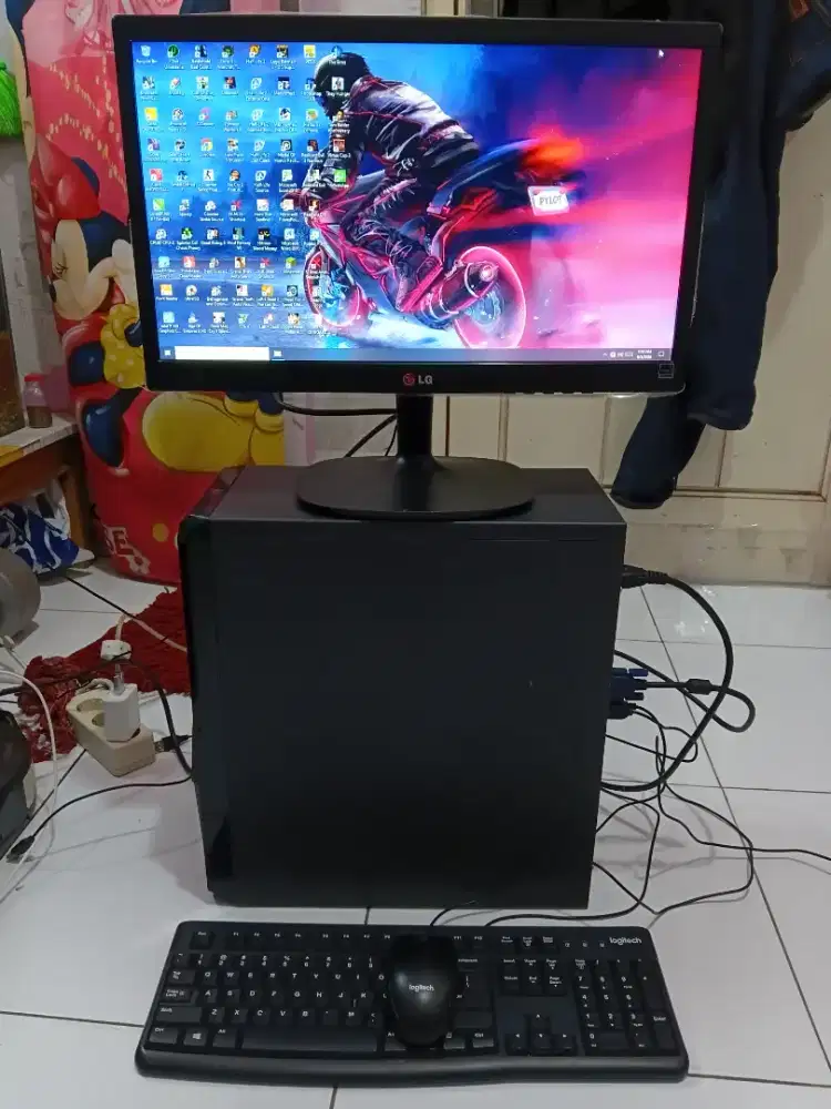 PC GAMING FULSET + LCD + RAM 8 GB + VGA 1 GB + HD 500 GB + GAMES APP