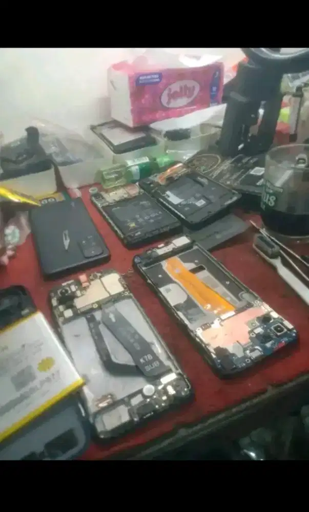 Dicari hp Rusak Sebanyak banyaknya mati total ancur parah gagal servis