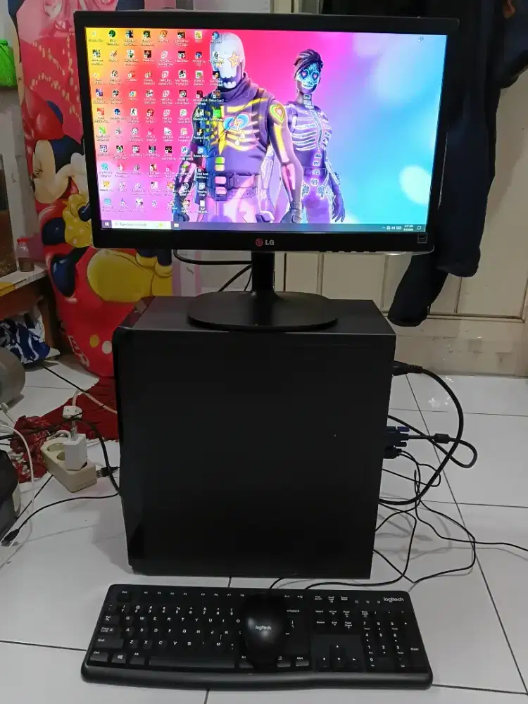 PC GAMING FULSET + LCD + RAM 8 GB + VGA 1 GB + HD 500 GB + GAMES APP