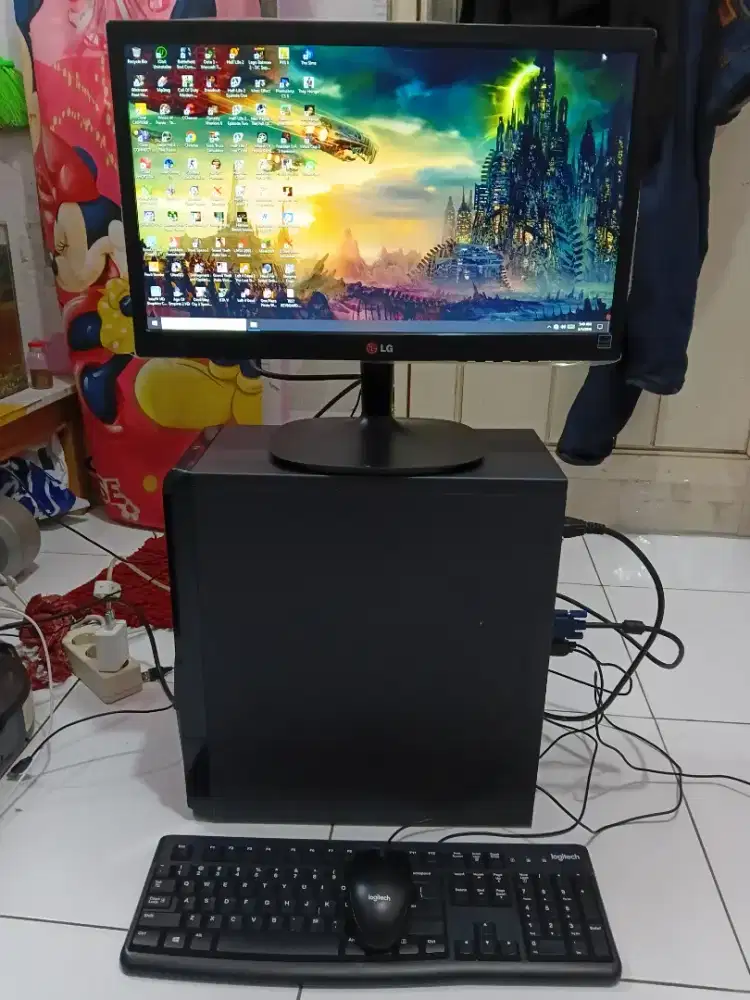 PC GAMING FULSET + LCD + RAM 8 GB + VGA 1 GB + HD 500 GB + GAMES APP