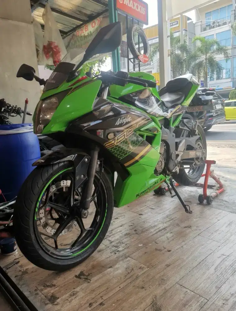 Ninja 250 cc mono 2021
