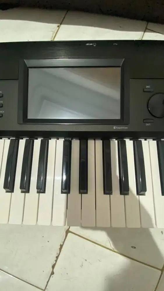 KEYBOARD korg krome