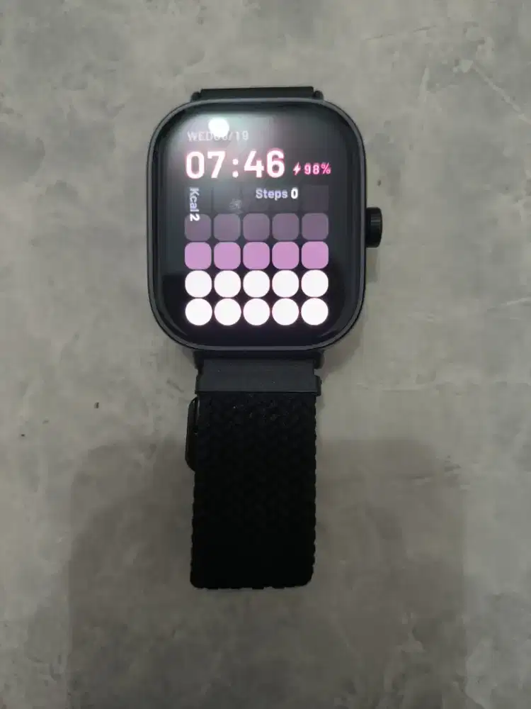 Dijual cepat Redmi Watch 4 - black
