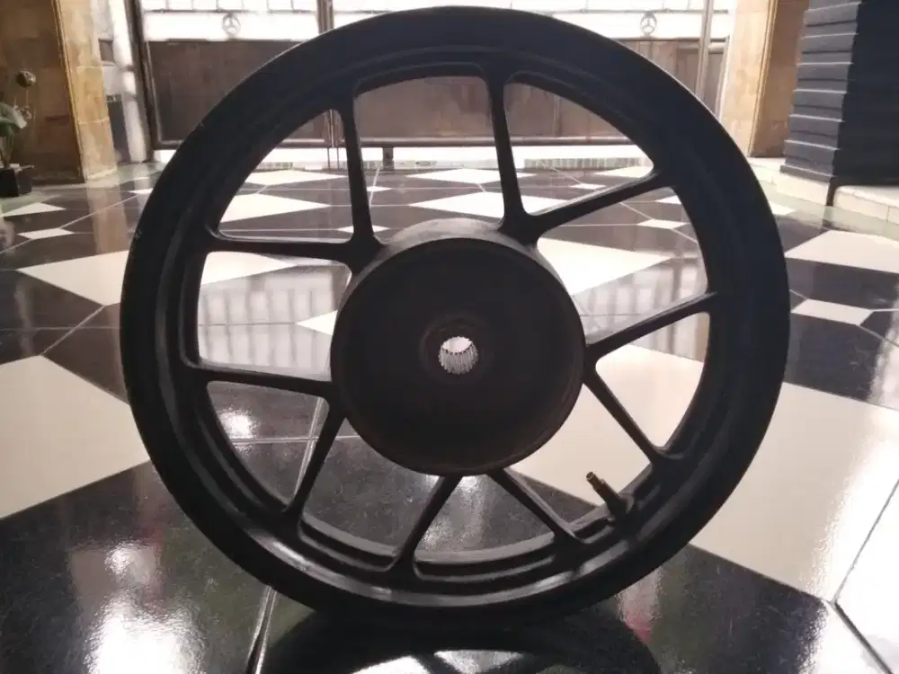 Velg Belakang motor Vario