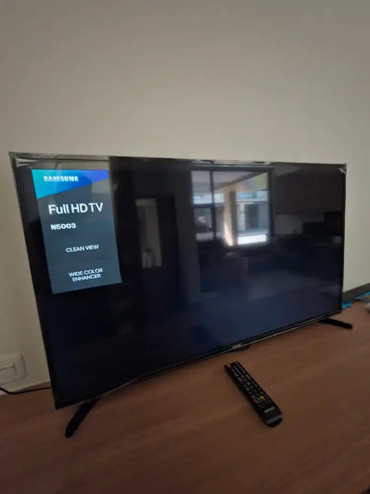 Samsung LED TV 43 Full HD
(UA43N5003AK)