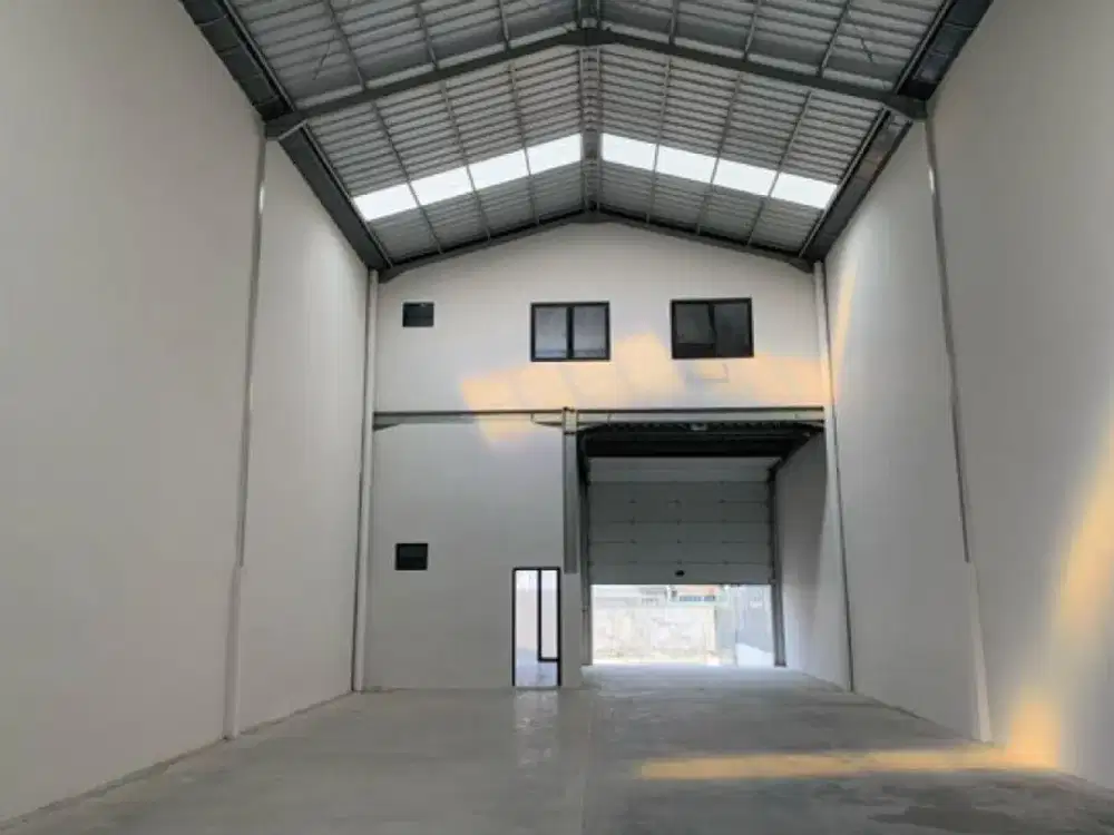 Disewakan Beberapa Gudang Baru Siap Pakai Ada Office Akses 40 Ft dan Dekat Pintu Tol di Daan Mogot Batu Ceper Tangerang