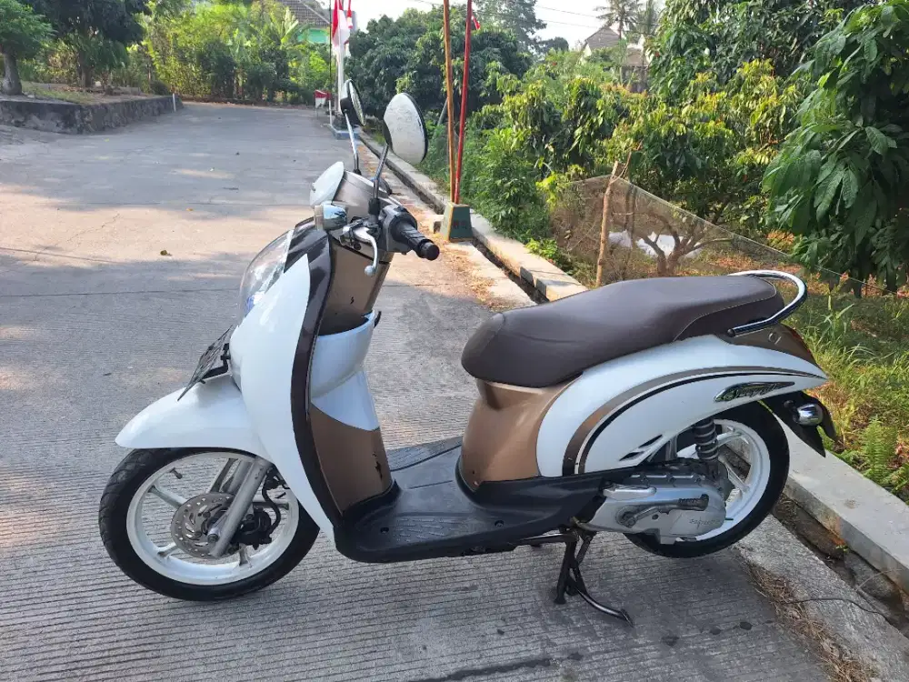 Scoopy 2012 pajak panjang bisa cash/kredit syariah angsuran TERMURAH