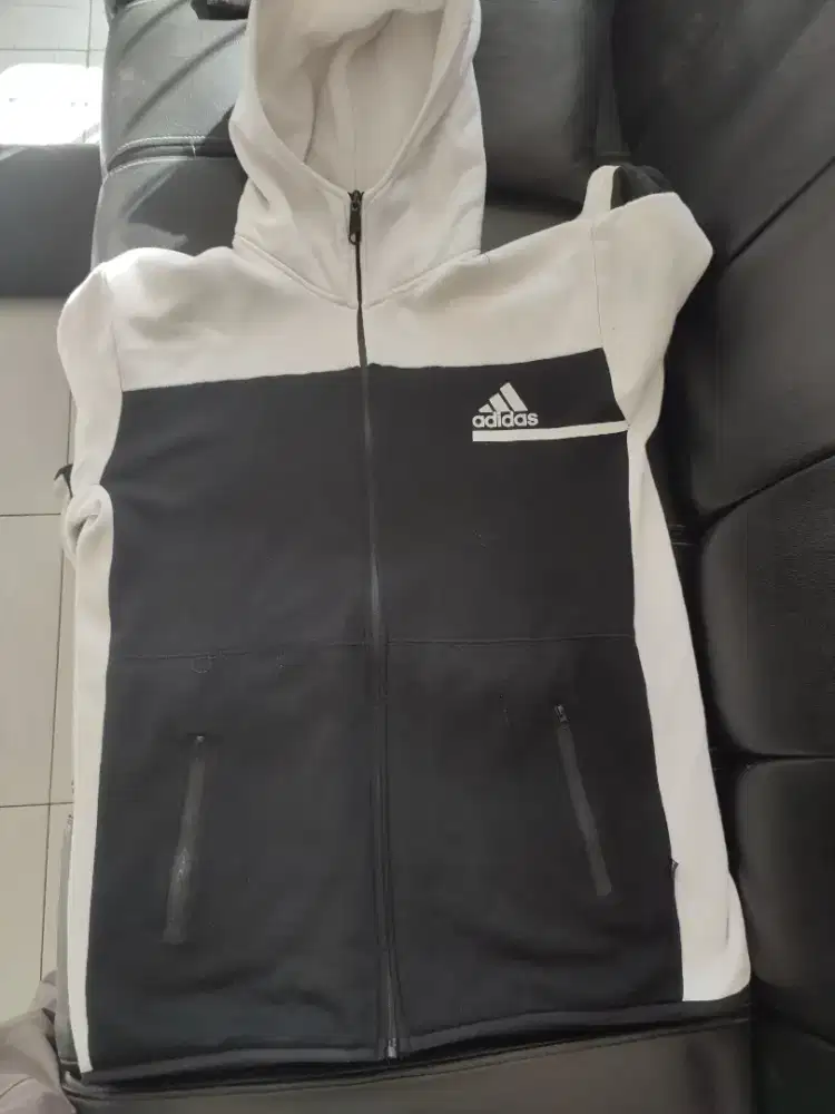 Jaket Hoodie ADIDAS spesial edition ( 100% ORIGINAL )