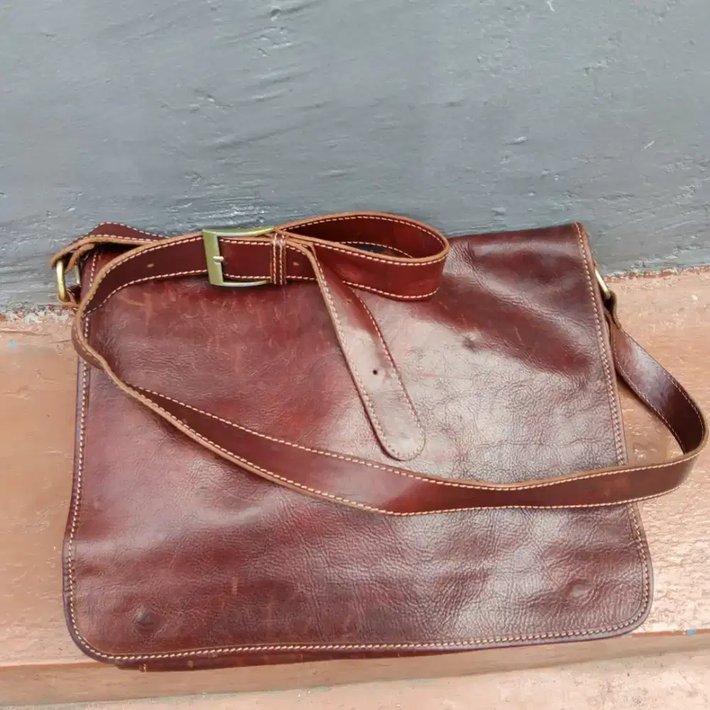 Jual tas selempang kulit utk pria