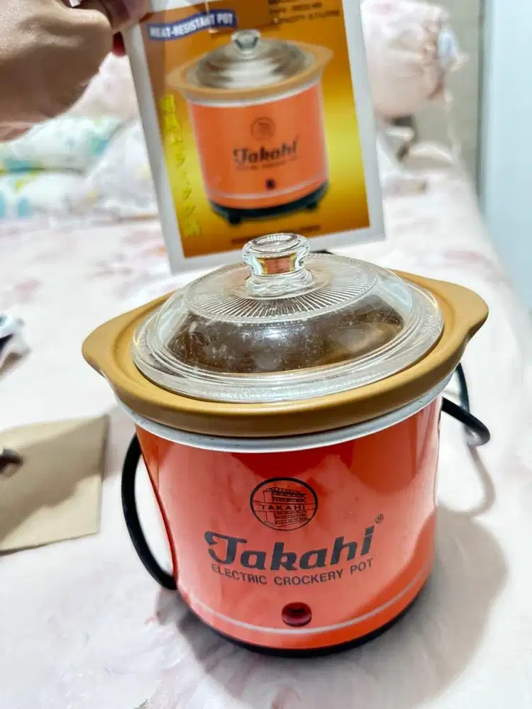 Slow cooker takahi 0.7 liter like new