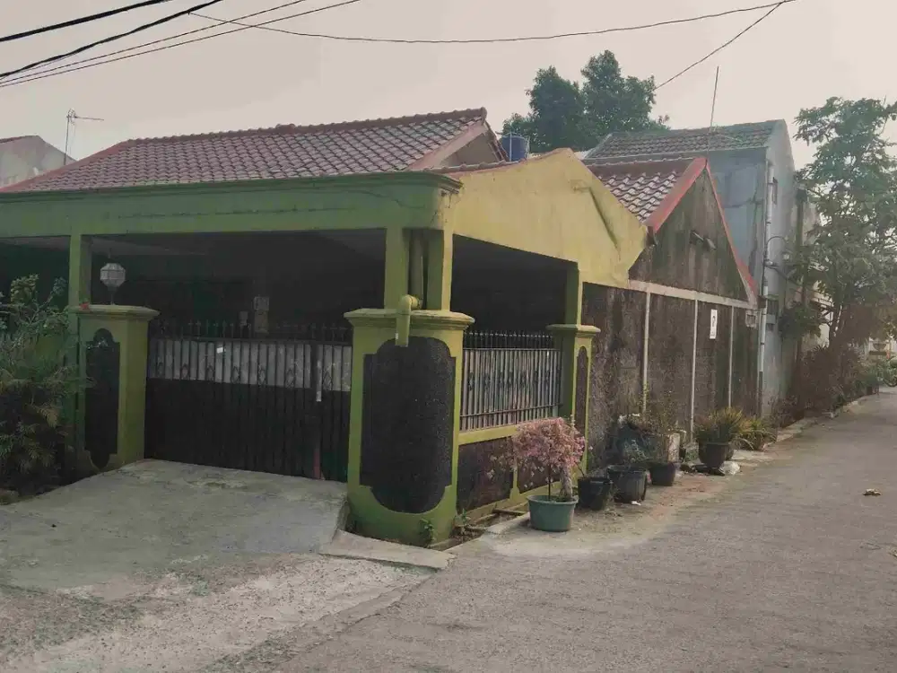 Jual rumah hook di Pondok Duta 2, dekat tol Cimanggis Depok