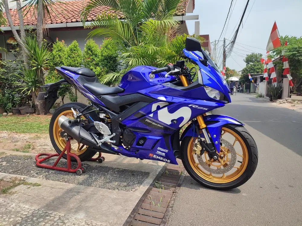 YAMAHA R25 MOVISTAR TAHUN 2019