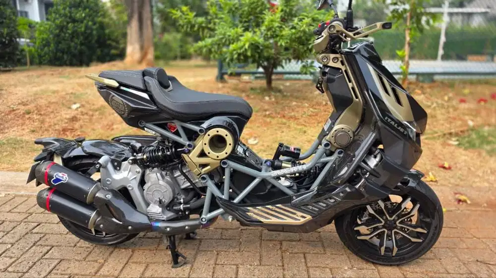 ITALJET DRAGSTER 200 TAHUN 2024 PREMIUM MATIC (SKUTIK SULTAN LANGKA)