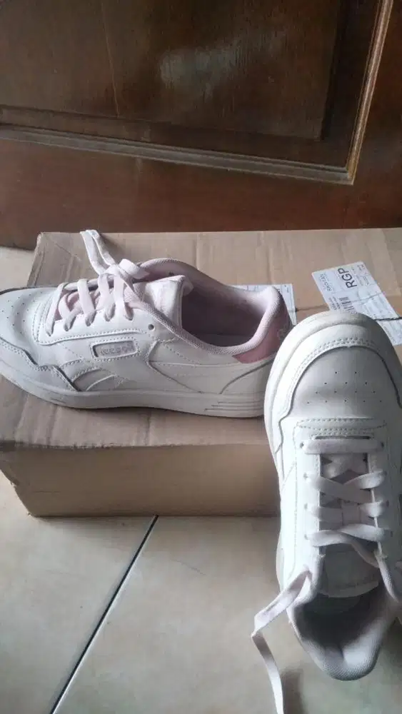 sepatu Reebook ori wanita