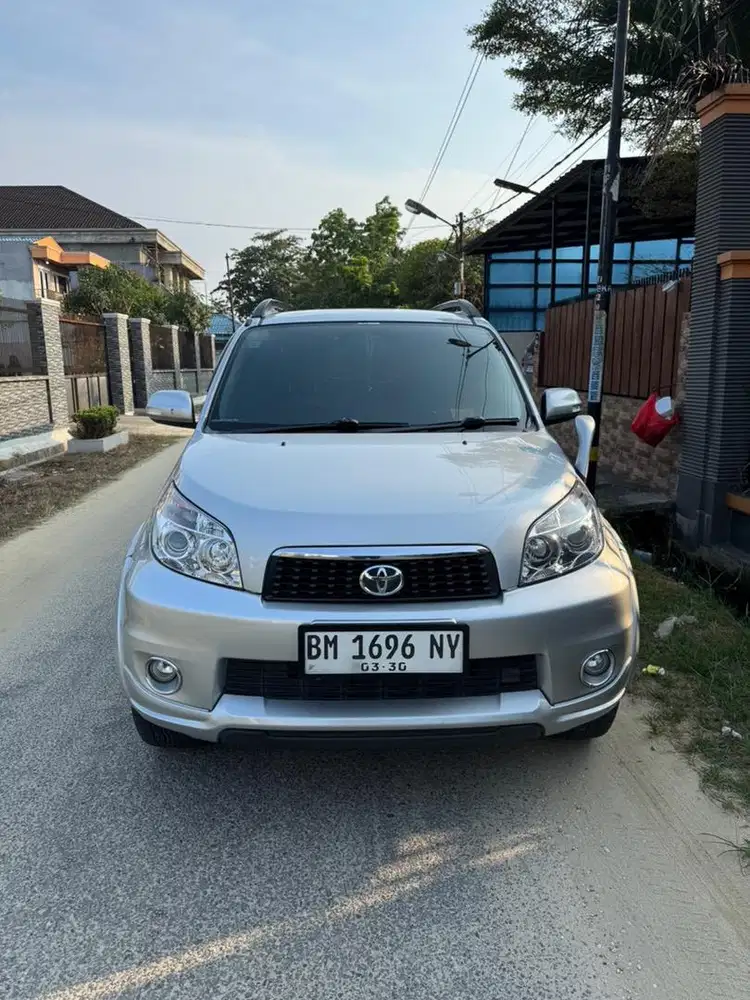 Dijual Rush 2015 Pribadi