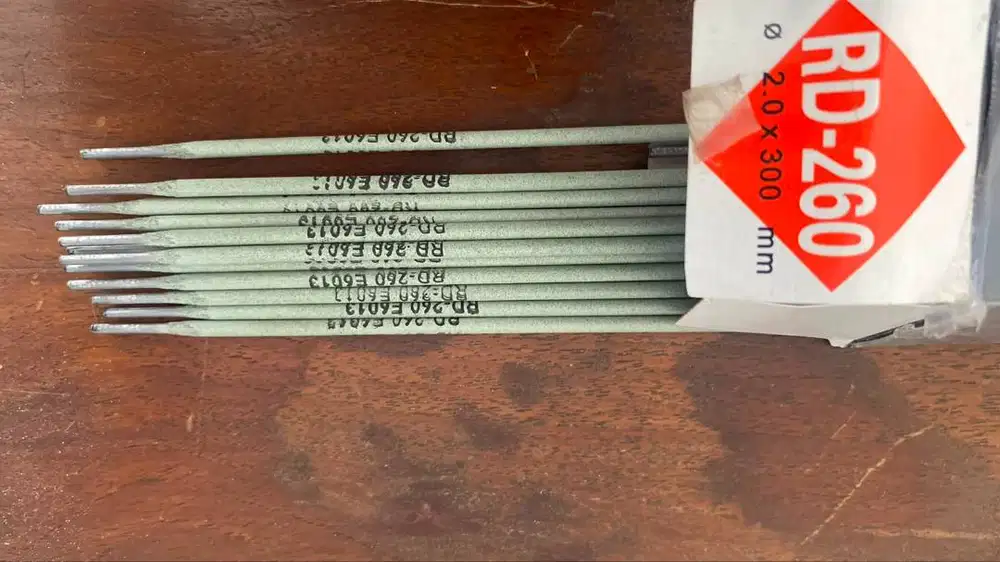 Kawat Las Besi Nikko Steel RD-260 Ukuran 2.0x300mm Per Kg