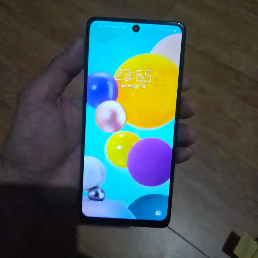 Samsung Galaxy A71 8/128GB Prism White ada minus