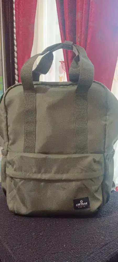 Penuh gaya dan percaya diri