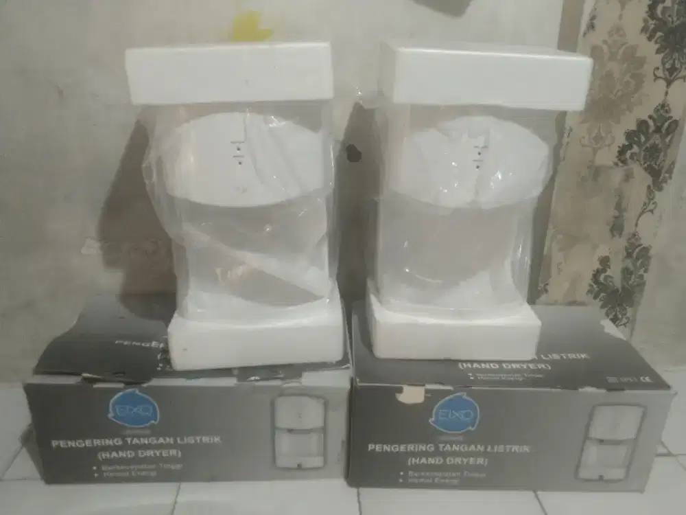 Jual , Eixo pengering tangan listrik hand dryer ,kondisi masih baru,