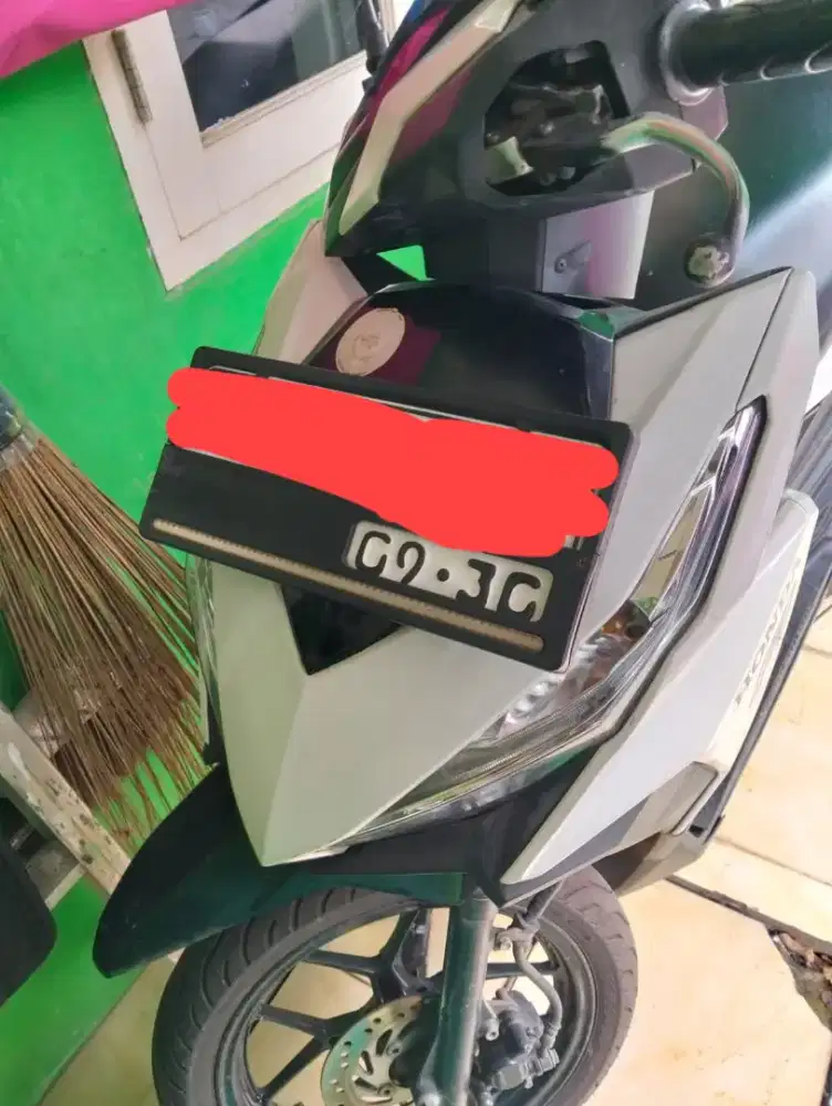 VARIO 150 THN 2015