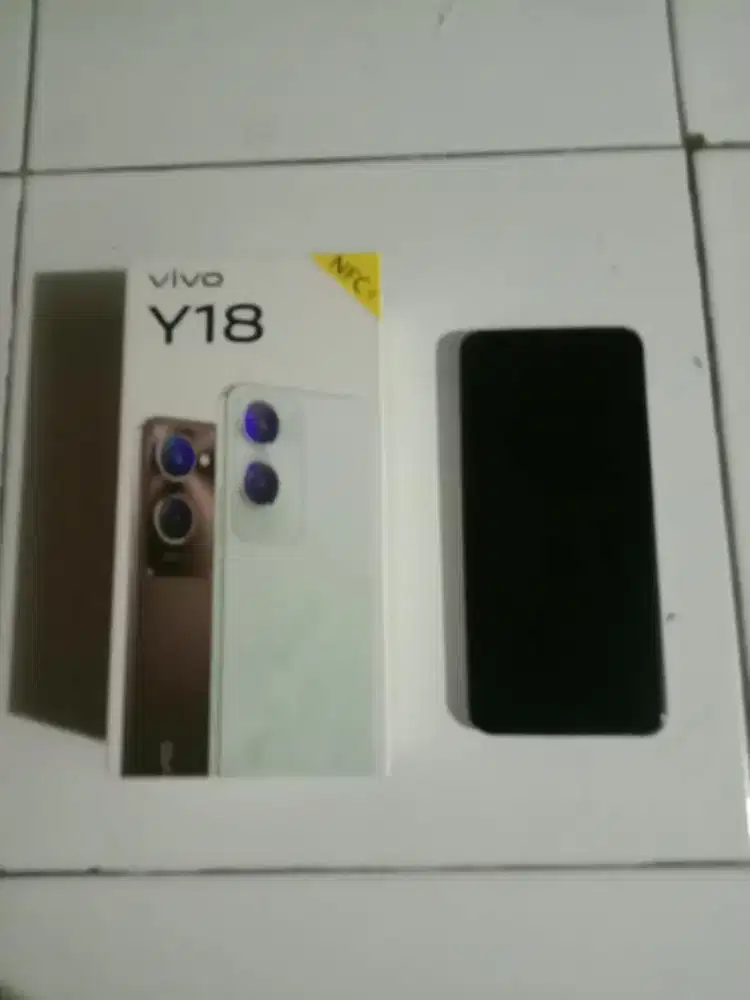 handphone vivo y18s