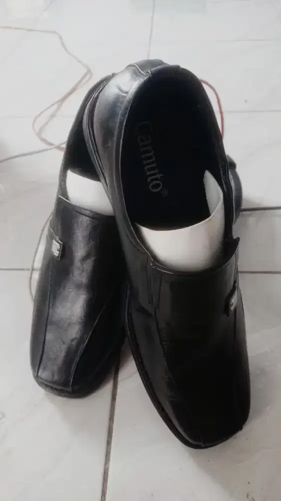 SEPATU PRIA MEREK CAMUTO