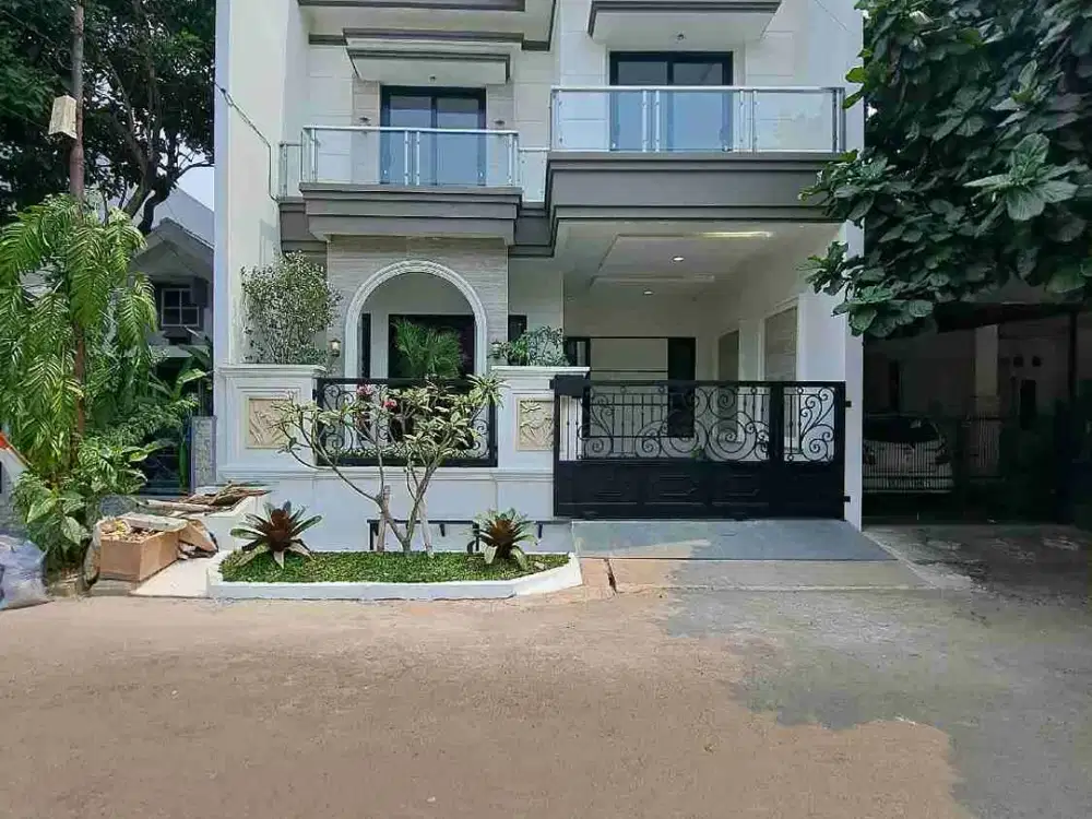 Rumah Baru Cantik di Graha Raya Bintaro Tangerang Selatan