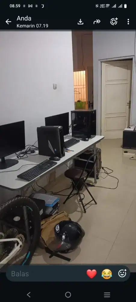 Di kontrakan rumah Jalan Sepakat 3