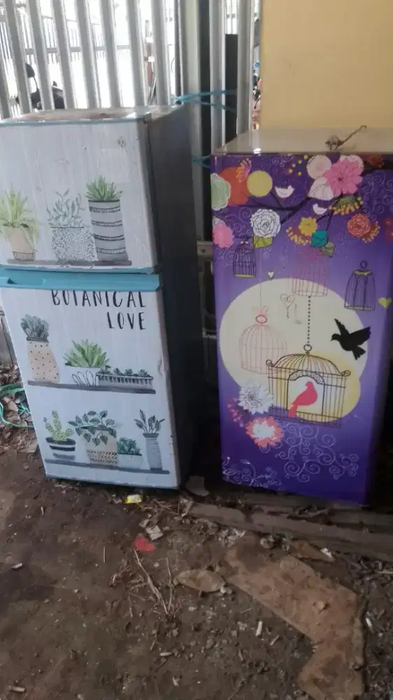 Betukar elektronik rusak