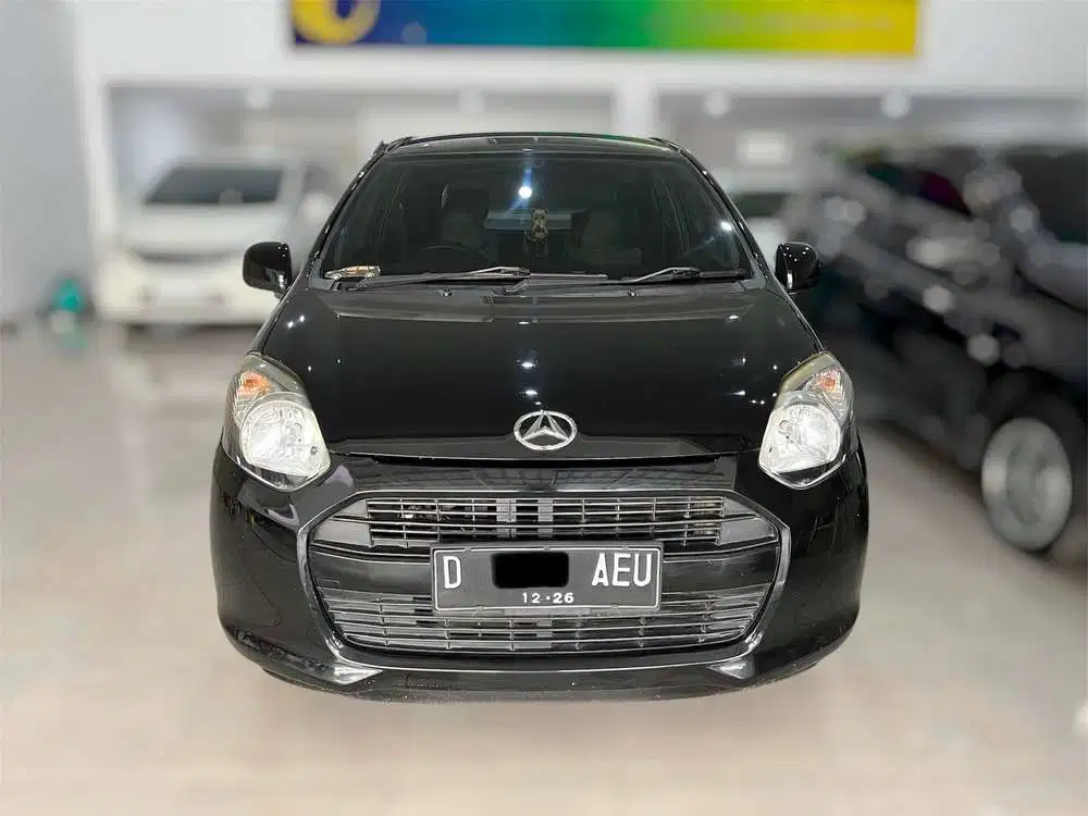 Daihatsu Ayla matic 2016 hitam low km