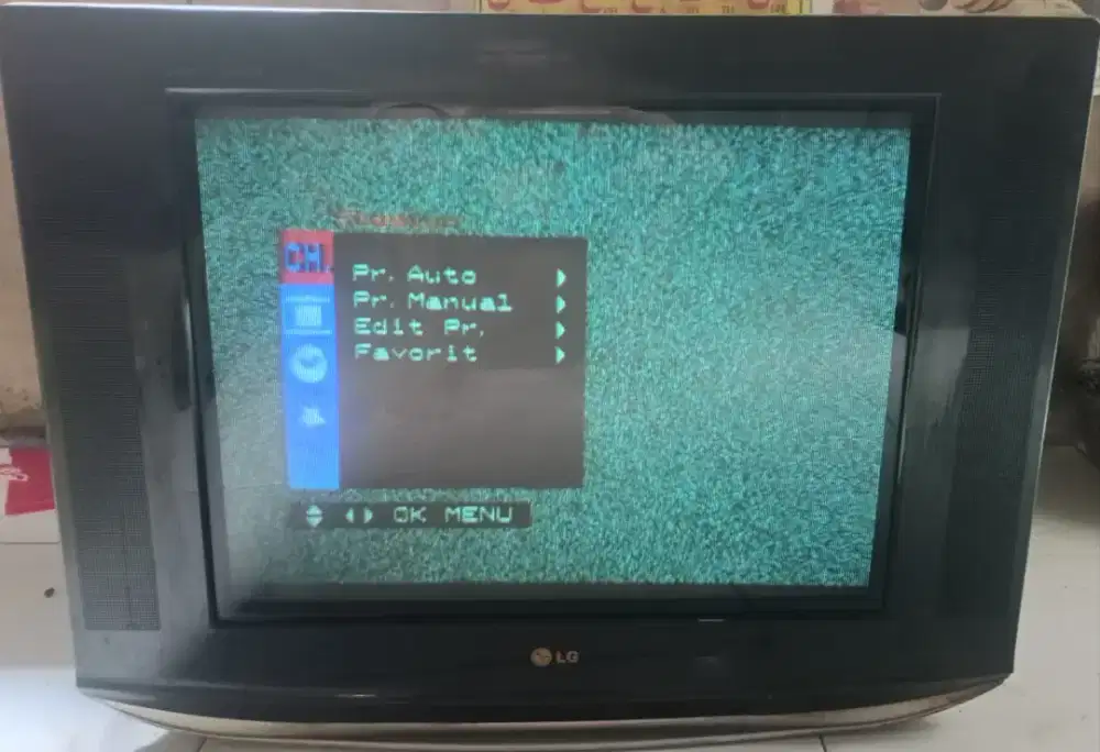 TV Tabung LG 21 Inch Slim - Hidup Mesin Normal (Minus Layar)