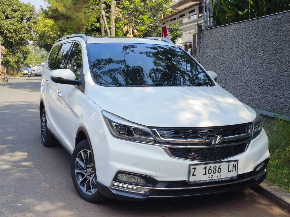 wuling cortez ex at matic 2019 putih mulus bandung