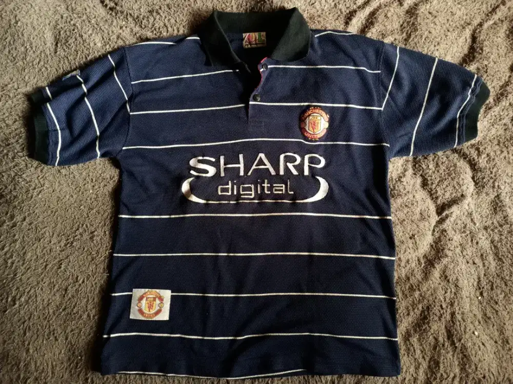 2 Buah Jersey Retro Size L