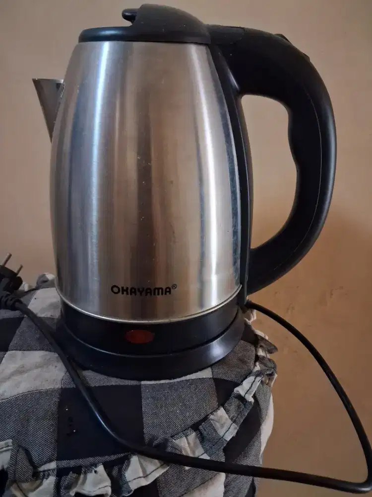 Teko listrik stainleasteel buat masak air panas
