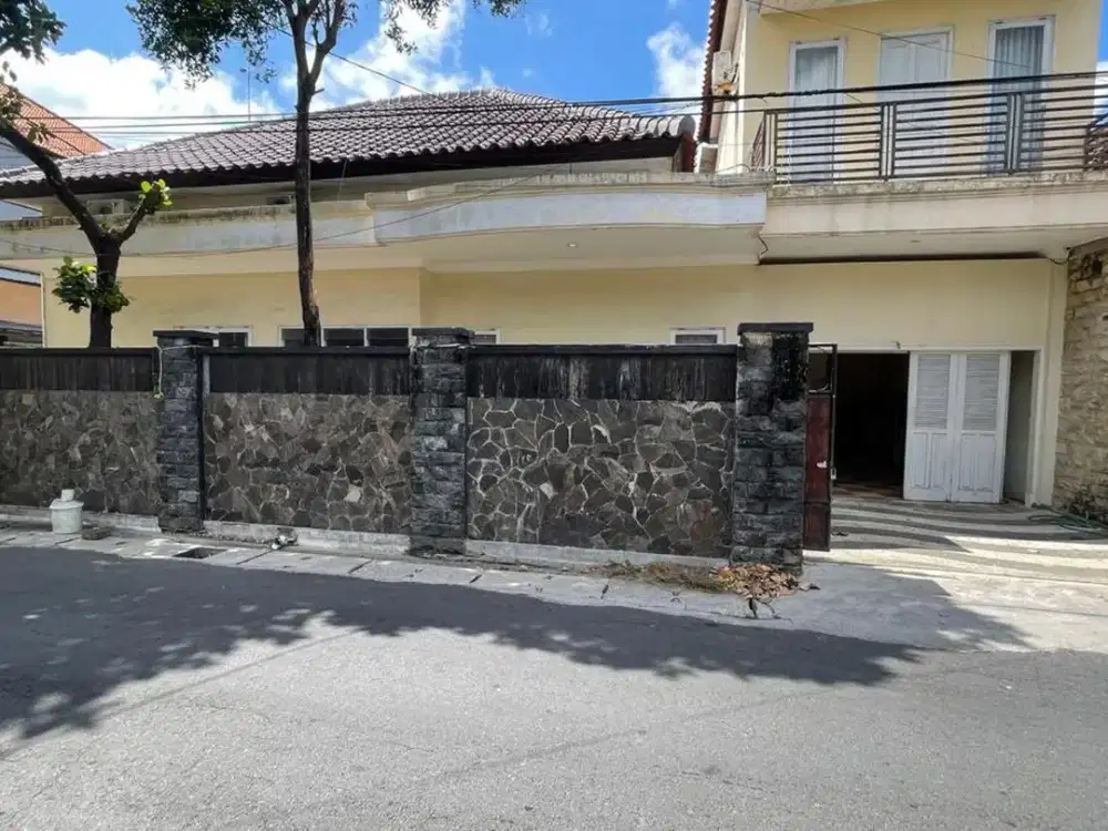RUMAH EXCLUSIVE 2 LANTAI DIJUAL - DAUH PURI, DENPASAR BARAT*