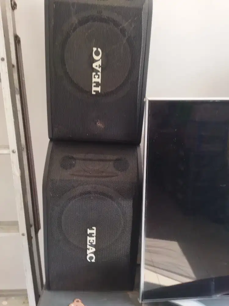 Dijual speaker ORI normal