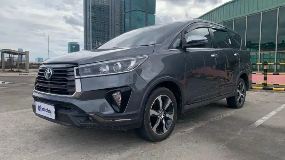 Toyota Kijang Innova 2.4 Venturer Solar-AT 2021