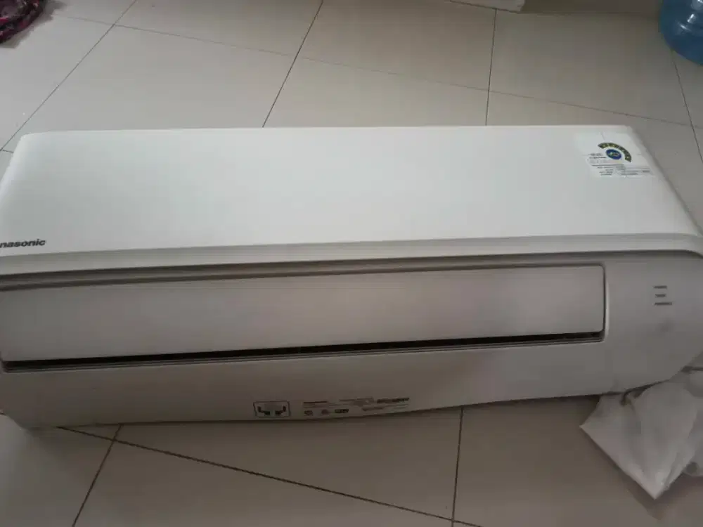 AC bekas panasonic 1 PK tipe R32 (model CS-YN9WKJ)