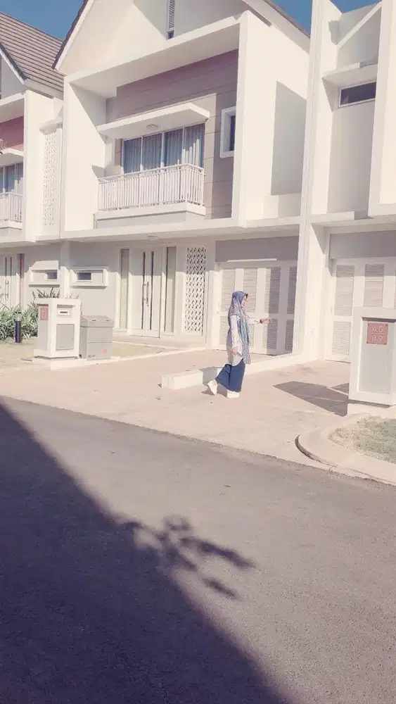 Dicari asisten rumah tangga.