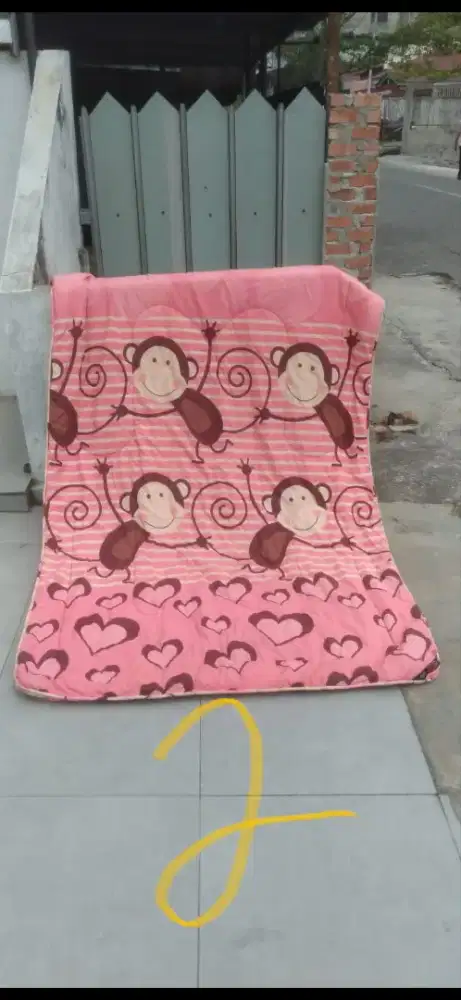 Di jual yg minat dan butuh untuk di pakai di semua kasur.