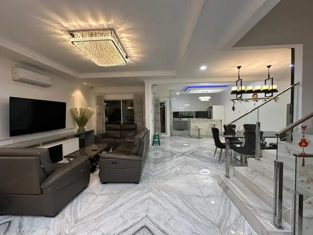 Disewakan Rumah PIK 1 Florence ukuran 8x20