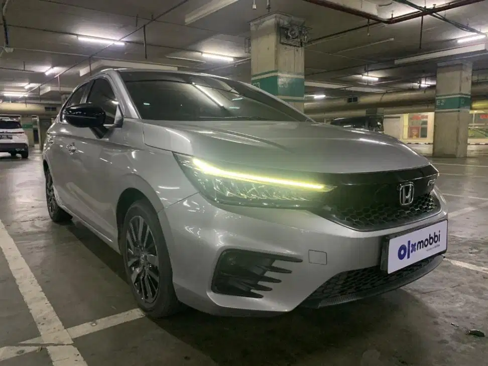Pajak Panjang - Honda City 1.5 Hatchback RS Bensin-AT 2021