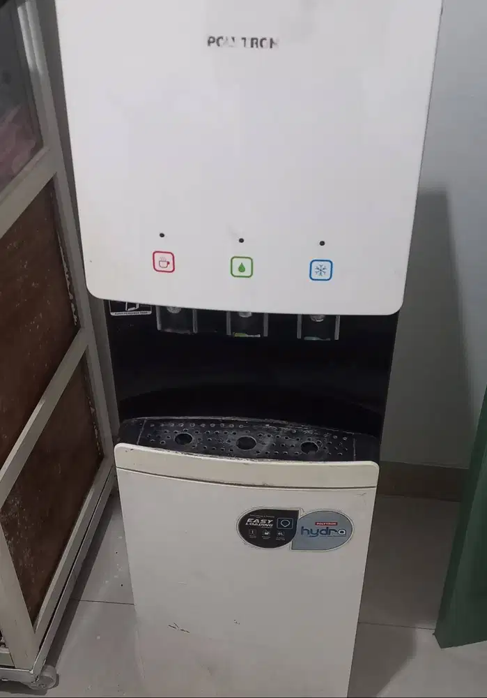 DISPENSER O8I3IO755OOO,POLYTRON PWC-777 HOT & COOL,Galon Bawah,NET