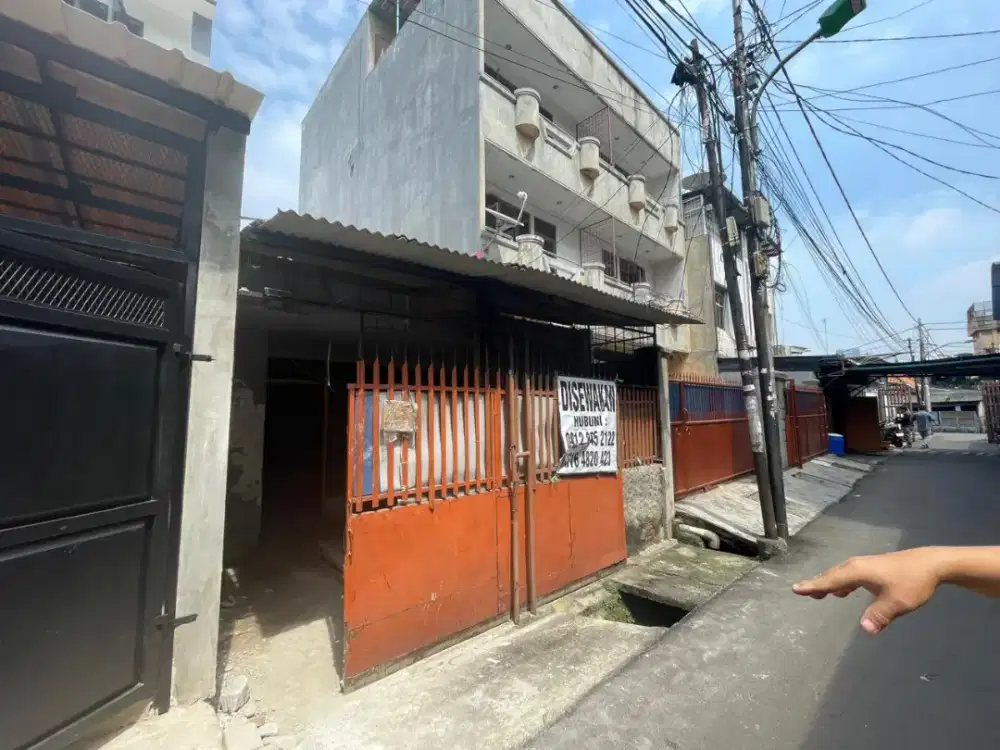 DIJUAL / DISEWAKAN BANGUNAN RUMAH TUA DIMANGGA BESAR
