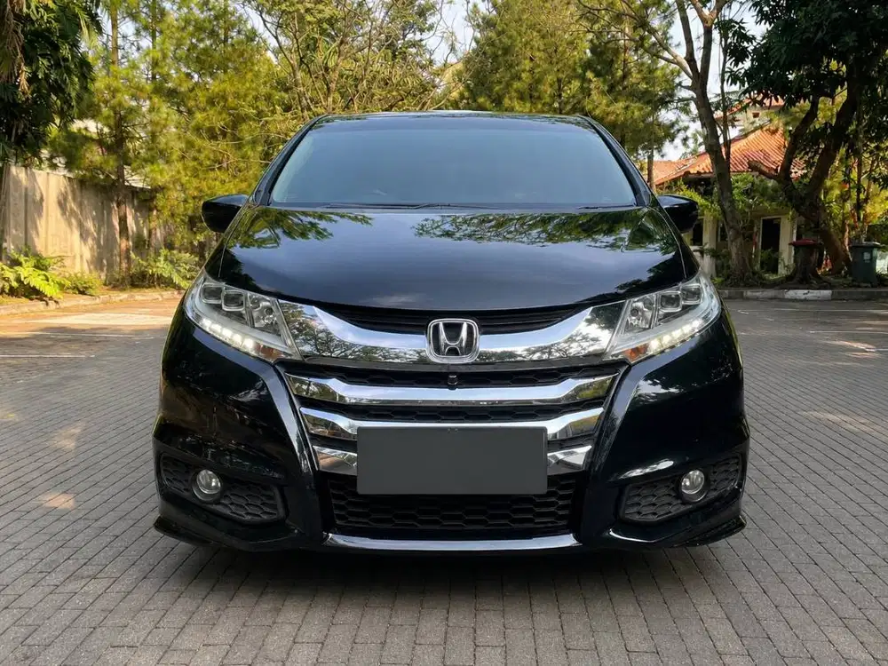 Dijual Honda Odyssey RC1 Prestige 2015 (Pemakaian 2026)