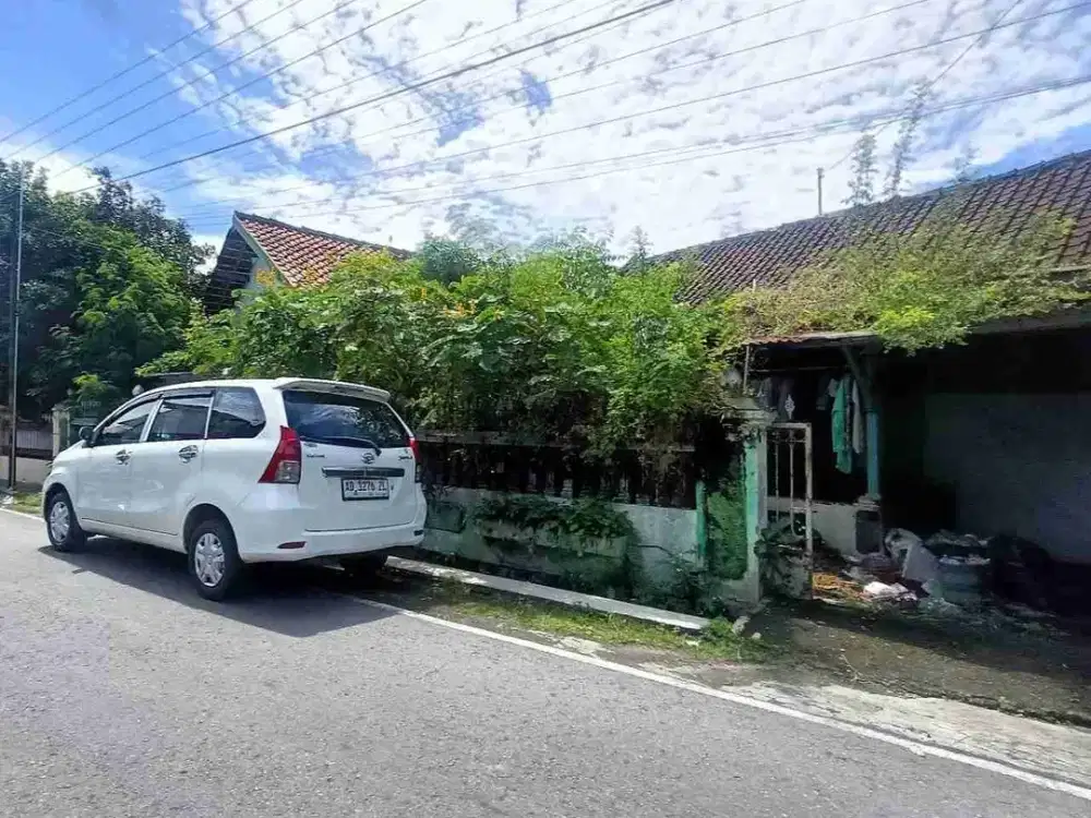 Kost Lama Hitung Tanah Dekat Stadion Manahan Dan Gate In/Exit Tol